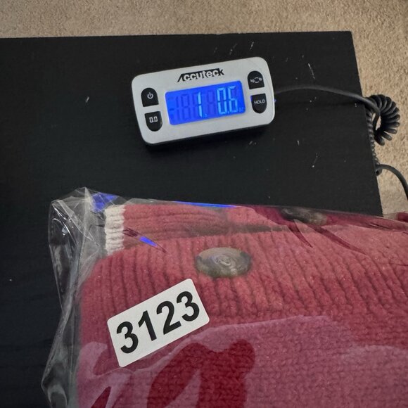 Old Navy Slouchy Cardigan Sweater Red Heart Button Front Cotton Womens M - Picture 9 of 9